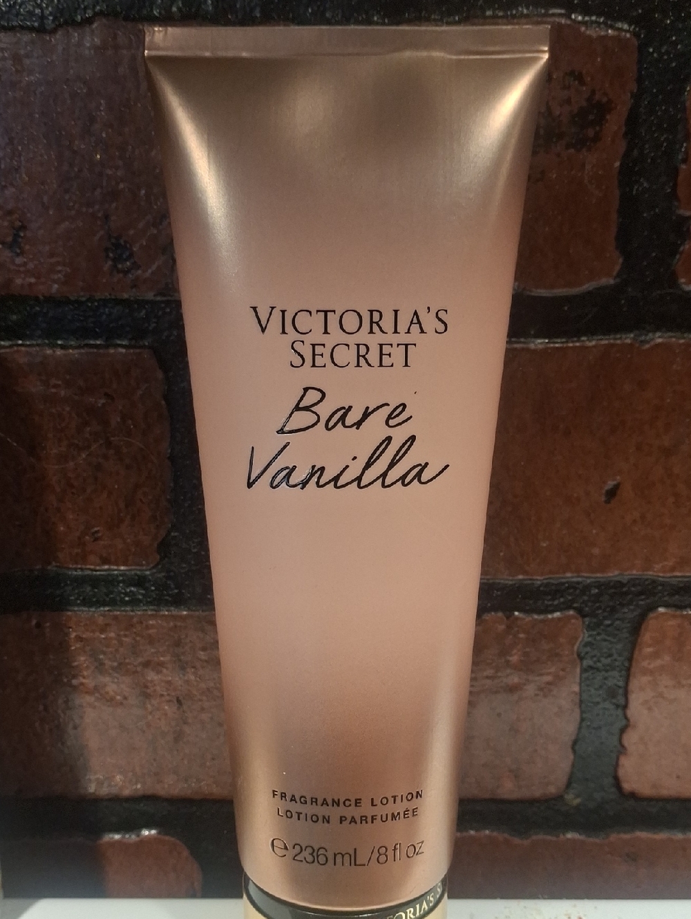 Victoria's Secret Bare Vanilla Fragrance Lotion - Rose Gold